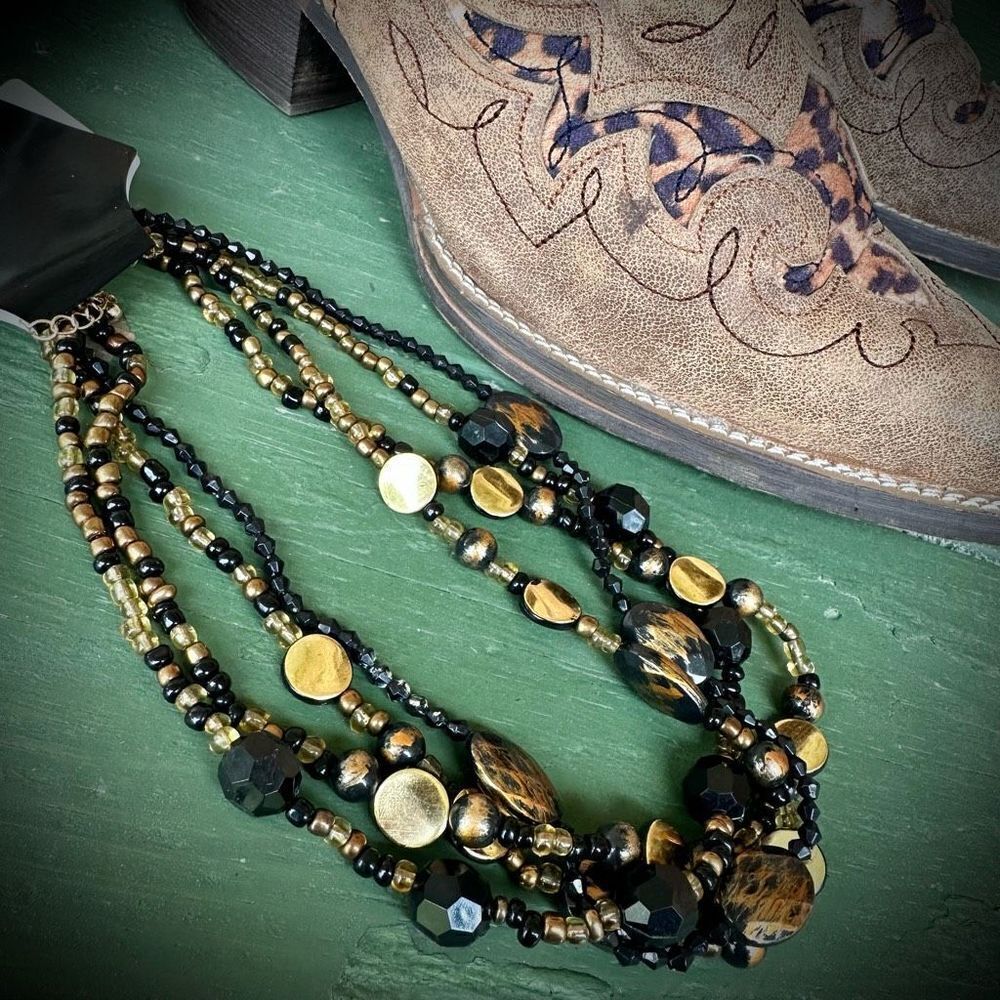 Brown gold elegant statement piece necklace